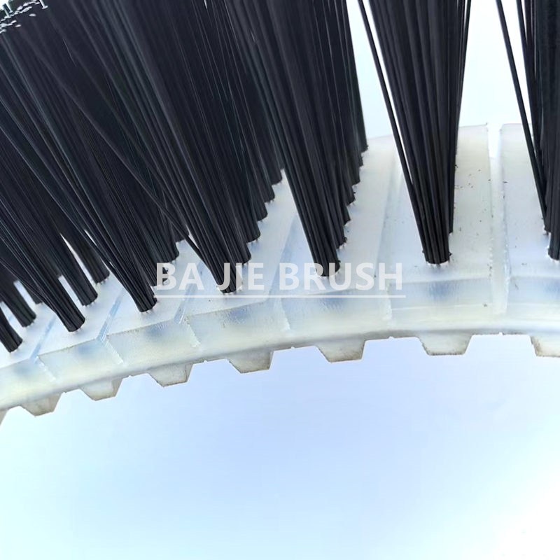 Flexible Belt Brush