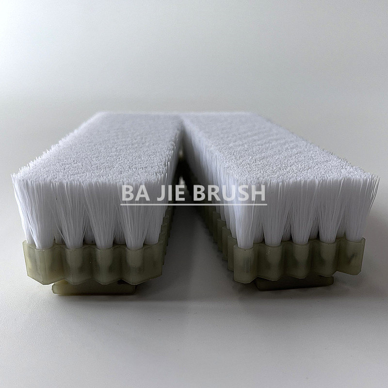 Brush Segment For Velour Needle Looms