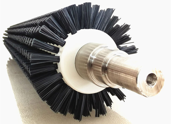 Cylindrical Brush With Shaft